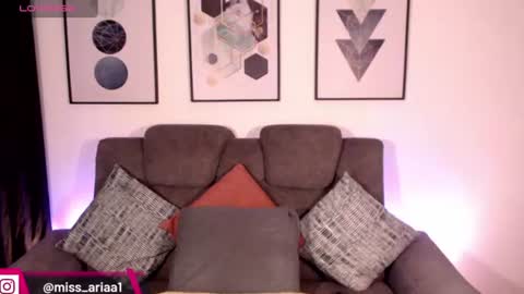 Snapshot of missemilie1 chatting on July 6, 2026, 3:47 pm Emilie Diaz online show from July 6, 2026, 3:47 pm