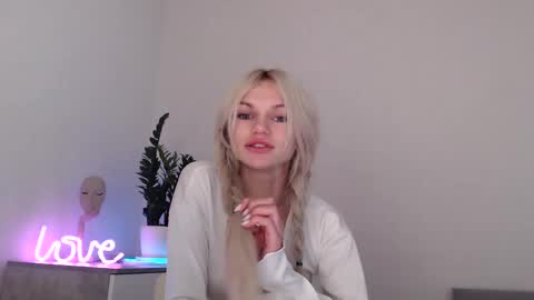 EMMA online show from December 9, 2024, 12:45 am