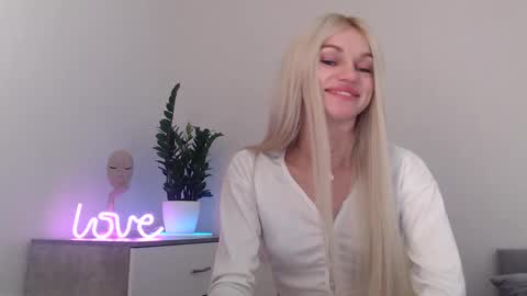 EMMA online show from December 28, 2024, 9:08 pm