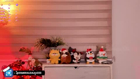 Julieta Arboleda   but i like call me esme online show from December 17, 2025, 12:22 pm