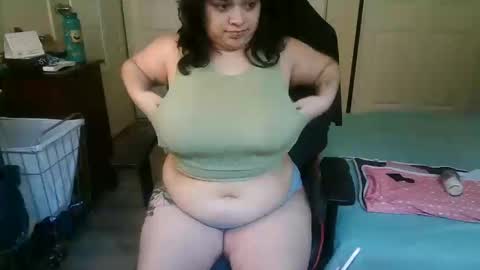 Snapshot of missestephy1997 chatting on April 6, 2026, 8:54 pm Miss Estephy online show from April 6, 2026, 8:54 pm