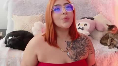 missevans_ online show from April 19, 2026, 8:00 pm