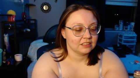 Snapshot of missfoxe12 chatting on April 6, 2026, 3:04 am missfoxe12 online show from April 6, 2026, 3:04 am