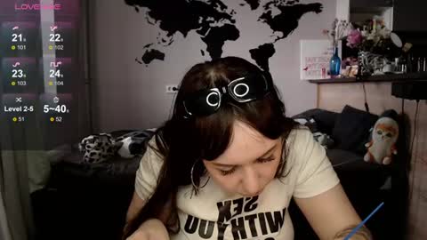 Snapshot of missgenevaonceagain chatting on June 27, 2026, 12:22 pm G online show from June 27, 2026, 12:22 pm