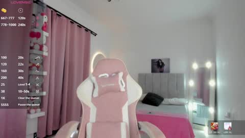 Snapshot of missgissel chatting on June 27, 2026, 4:45 pm Gisell Gigi online show from June 27, 2026, 4:45 pm