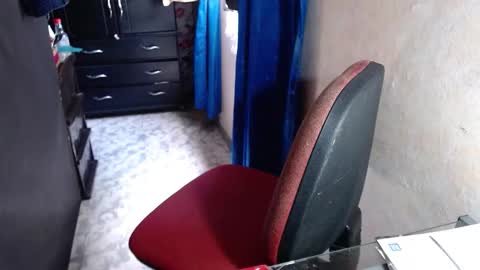 Maria Gomezz online show from October 22, 2025, 3:23 pm