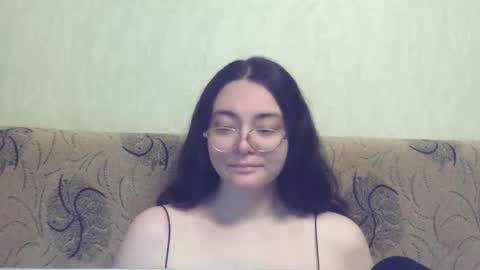 missis mona online show from September 9, 2025, 6:57 am