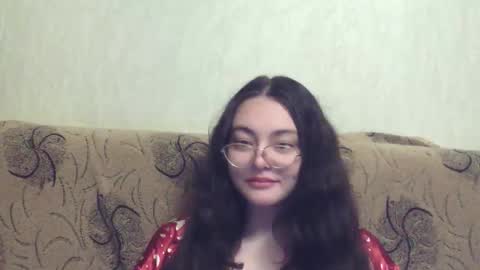 missis mona online show from October 12, 2025, 7:13 pm