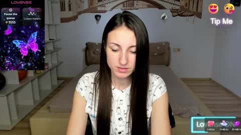 Snapshot of missis_sofiia chatting on December 13, 2024, 7:36 am Sofia online show from December 13, 2024, 7:36 am