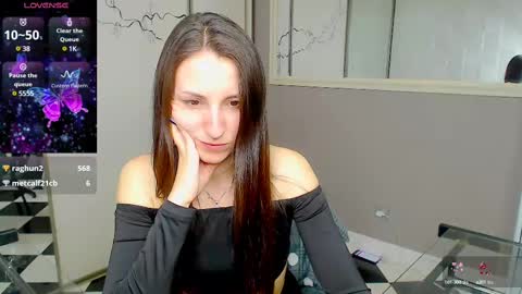 Snapshot of missis_sofiia chatting on February 12, 2025, 3:49 pm Sofia online show from February 12, 2025, 3:49 pm