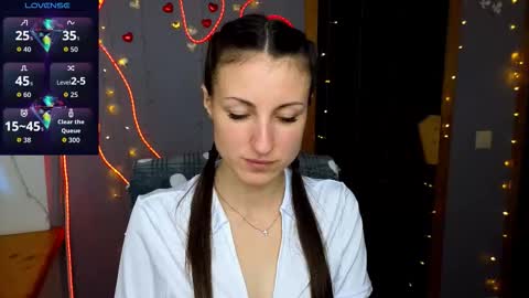 Snapshot of missis_sofiia chatting on October 2, 2025, 11:50 am Sofia online show from October 2, 2025, 11:50 am