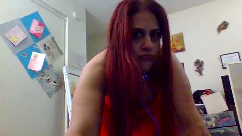 Missjuicy1luv online show from October 6, 2025, 8:39 pm
