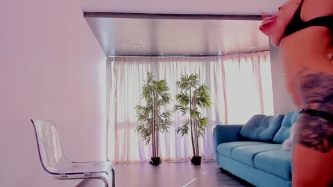 Snapshot of misskiarra chatting on January 18, 2025, 8:52 am misskiarra online show from January 18, 2025, 8:52 am