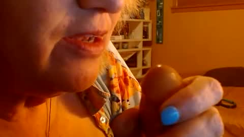 MissKittyFox online show from July 12, 2026, 4:36 am