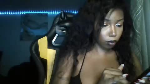 missladyonyx online show from September 17, 2025, 3:30 am