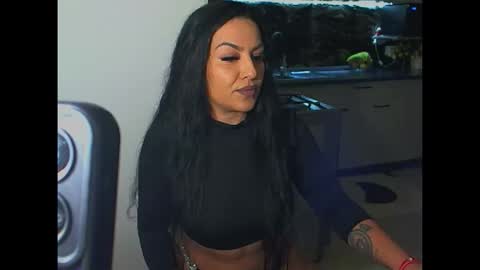 misslily08 online show from March 4, 2026, 9:32 pm