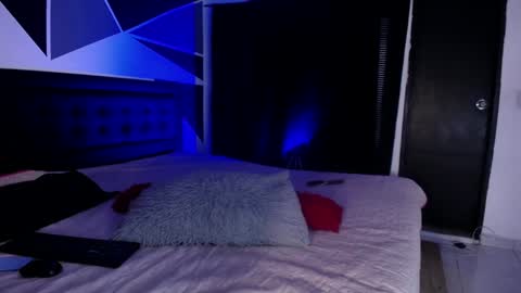 Miss Loise online show from February 3, 2025, 12:47 pm