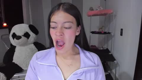 missloren333 online show from March 11, 2025, 9:24 am