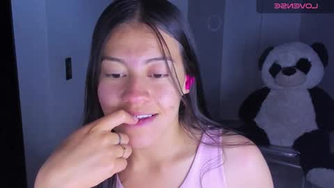 missloren333 online show from October 2, 2025, 8:43 am