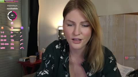 Misslucci online show from March 8, 2025, 5:22 pm