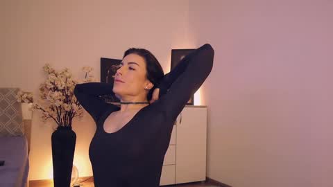 Snapshot of misslullu chatting on January 24, 2025, 4:59 am Lullu online show from January 24, 2025, 4:59 am