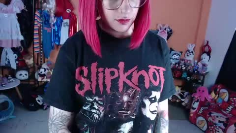 Miss Mia online show from April 23, 2026, 12:29 pm