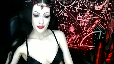 MissMoonDoll online show from January 6, 2025, 4:47 am