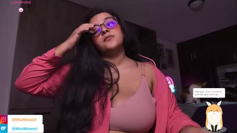 MissMoon online show from September 12, 2025, 11:48 pm