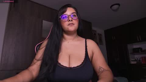 MissMoon online show from November 9, 2025, 9:24 pm