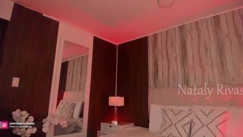 Nataly Rivas online show from October 24, 2025, 9:55 pm