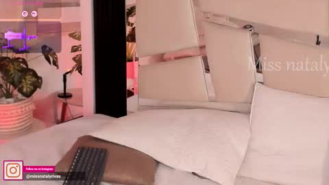 Nataly Rivas online show from February 20, 2026, 6:26 am