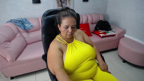 Penelope online show from January 11, 2025, 4:03 pm