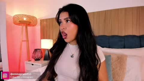 Emma Prada online show from June 4, 2026, 12:11 pm