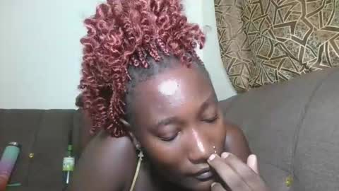 pretty gal online show from February 27, 2026, 6:52 pm