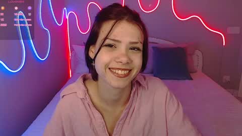 Snapshot of misssfoxyy chatting on April 7, 2026, 8:09 pm Miss Mila online show from April 7, 2026, 8:09 pm