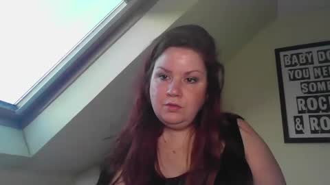 missthistlealba online show from April 23, 2026, 7:27 pm