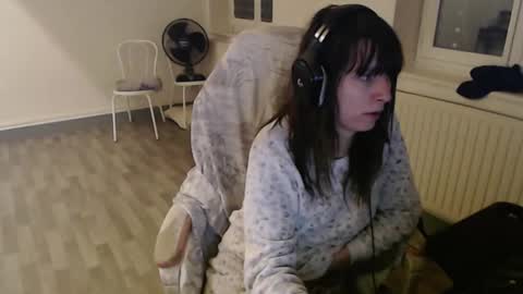 missthon online show from January 6, 2025, 12:37 am