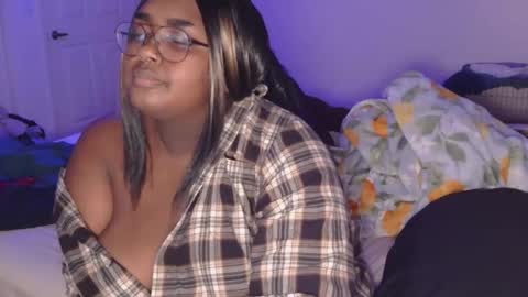 Misstrezzkristina online show from October 20, 2025, 8:42 pm