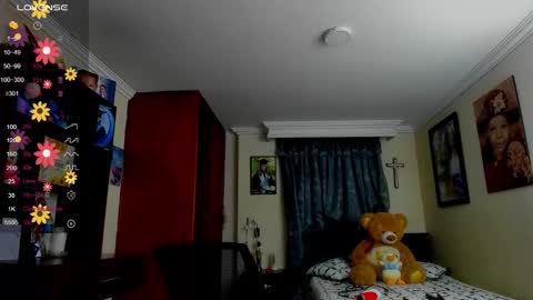 Snapshot of missvalery1 chatting on March 21, 2026, 10:35 pm missvalery1 online show from March 21, 2026, 10:35 pm