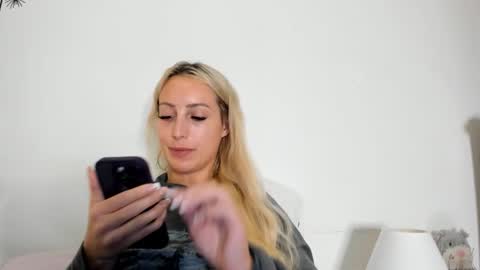 Missy matrix online show from December 20, 2025, 10:28 pm