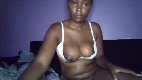 missy_vee online show from February 18, 2026, 1:07 pm