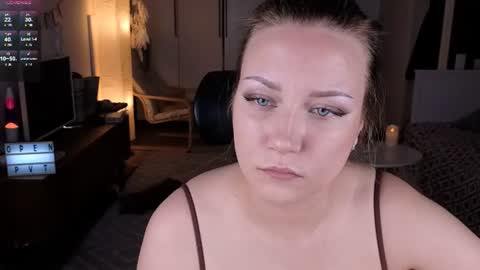 Snapshot of missyourtouch chatting on July 1, 2026, 8:52 pm MissYourTouch online show from July 1, 2026, 8:52 pm
