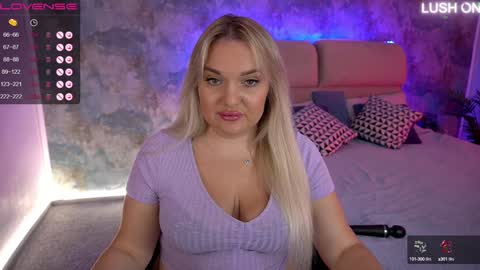 Snapshot of missyymartinezz chatting on December 4, 2024, 8:34 am Amely online show from December 4, 2024, 8:34 am