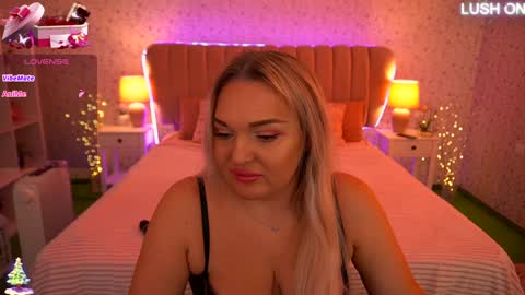 Snapshot of missyymartinezz chatting on January 23, 2025, 7:54 am Amely online show from January 23, 2025, 7:54 am