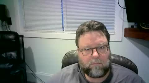 Snapshot of mister_happy567 chatting on February 15, 2025, 1:42 am Mr. Happy online show from February 15, 2025, 1:42 am