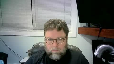 Snapshot of mister_happy567 chatting on March 3, 2025, 5:53 am Mr. Happy online show from March 3, 2025, 5:53 am