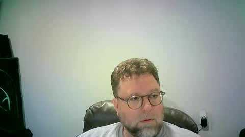 Snapshot of mister_happy567 chatting on October 13, 2025, 6:57 am Mr. Happy online show from October 13, 2025, 6:57 am