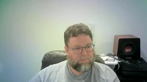 Mr. Happy online show from December 14, 2025, 5:35 am