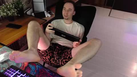 Snapshot of mister_misteryx chatting on May 15, 2026, 10:17 pm Misteryx online show from May 15, 2026, 10:17 pm