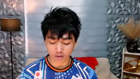 Snapshot of mister_officer chatting on December 18, 2024, 1:02 pm SAINT SACHI  will make your day  online show from December 18, 2024, 1:02 pm